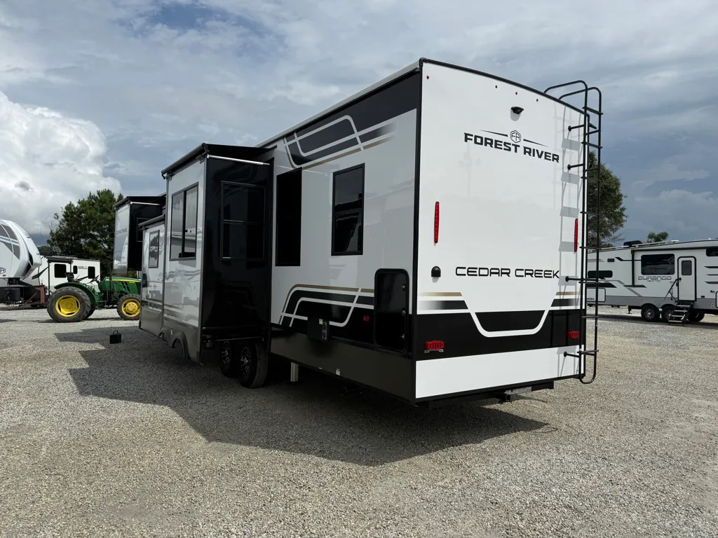 2027 Forest River Cedar Creek 390RK, Photos photo 3
