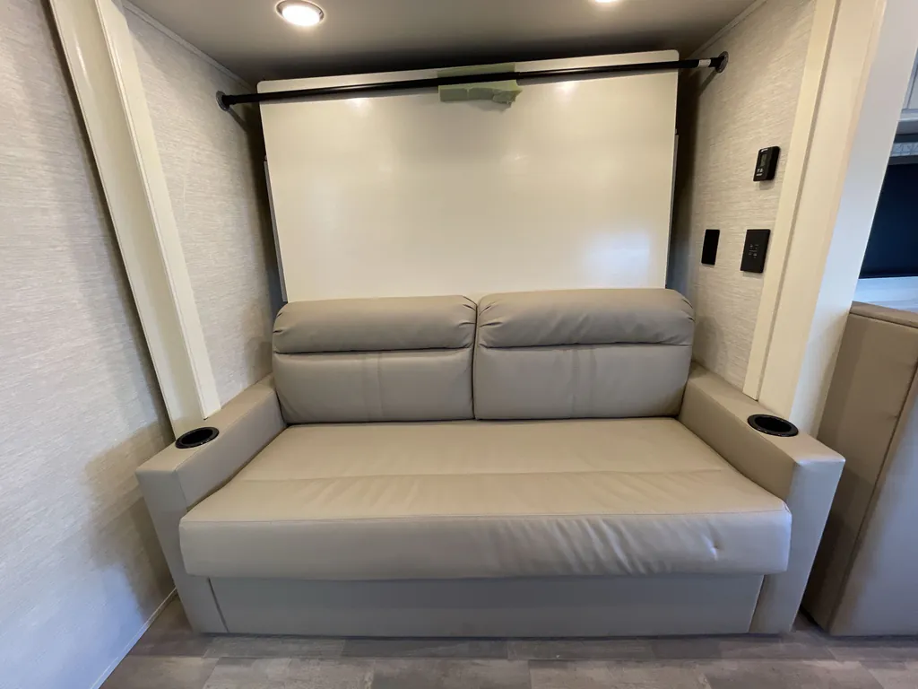 2020 Tiffin Wayfarer 25 RW, Photos photo 24