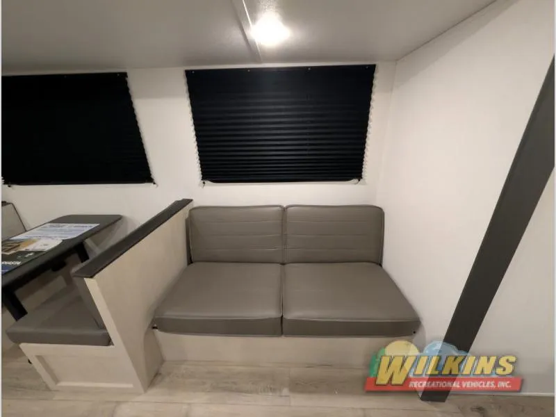 2026 Shasta RVs Shasta 31QB - Photo 4