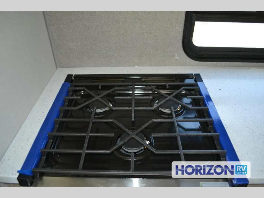 2026 Coachmen Catalina Legacy Edition 323MAZE, Photos photo 16