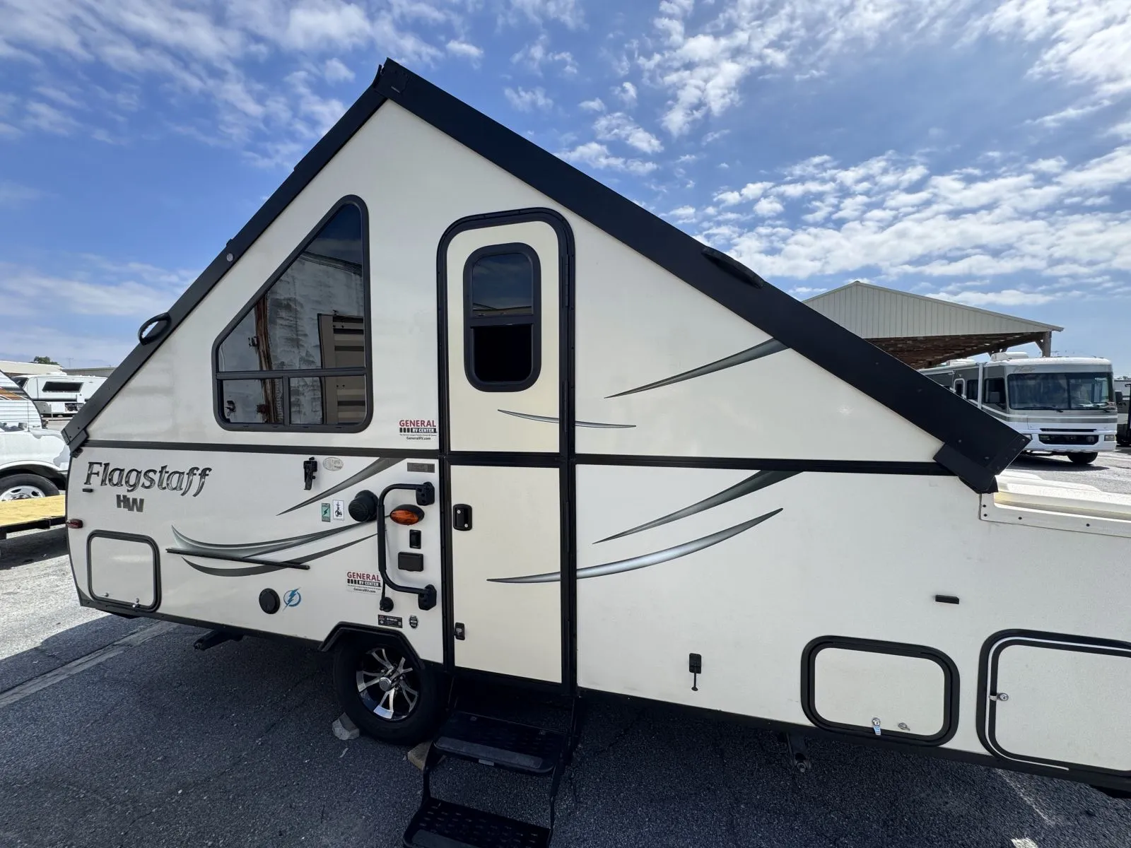 2018 Forest River FLAGSTAFF 21QBHW - Main photo