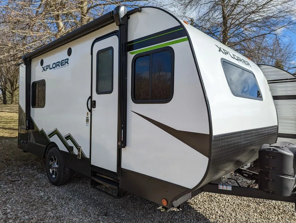 2024 Riverside RV Intrepid 250i - Photo 3