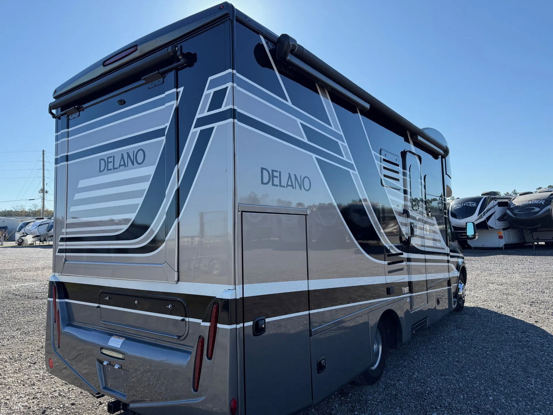 2022 Thor Motor Coach Delano 24RW - Photo 4