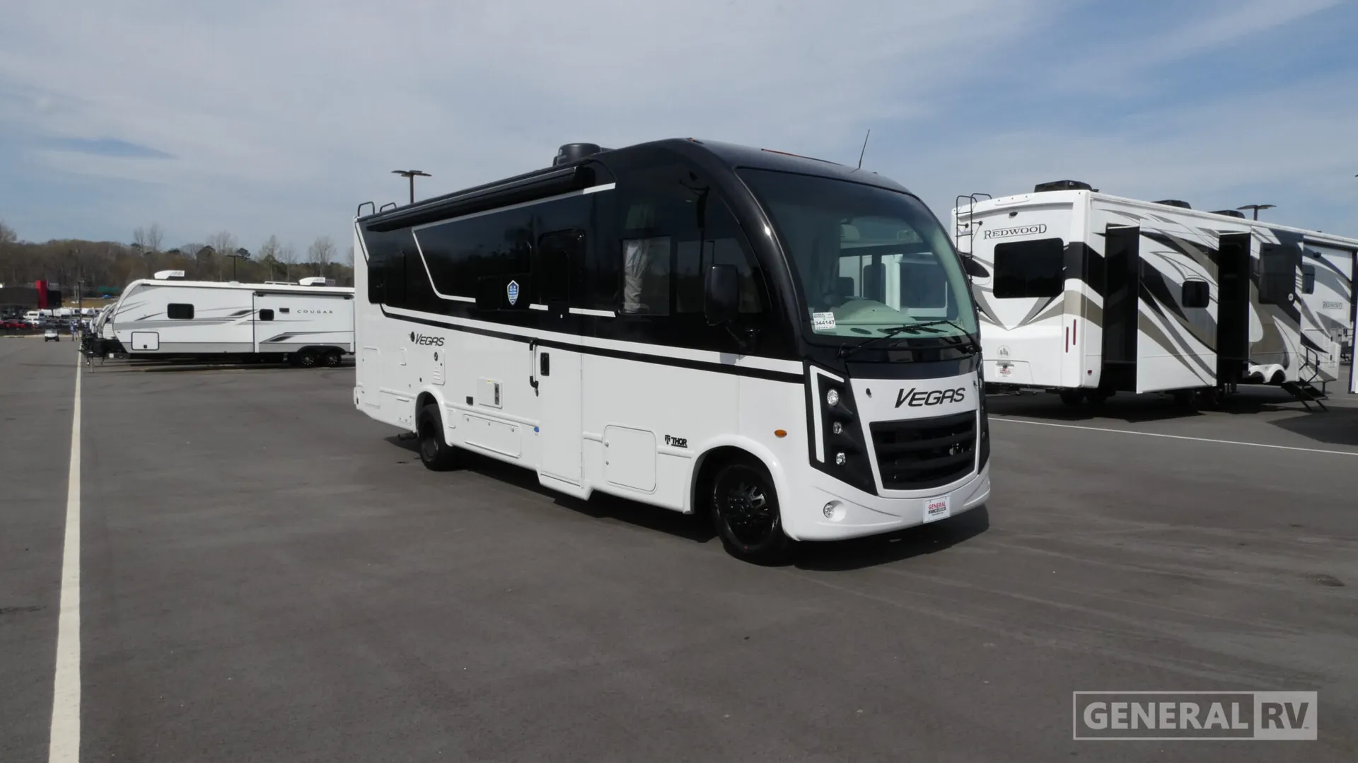 2026 Thor Motor Coach Vegas 262 - Photo 2