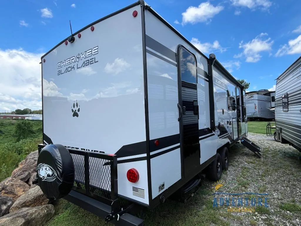 2026 Forest River Cherokee Grey Wolf Black Label 26DBHBL - Photo 4