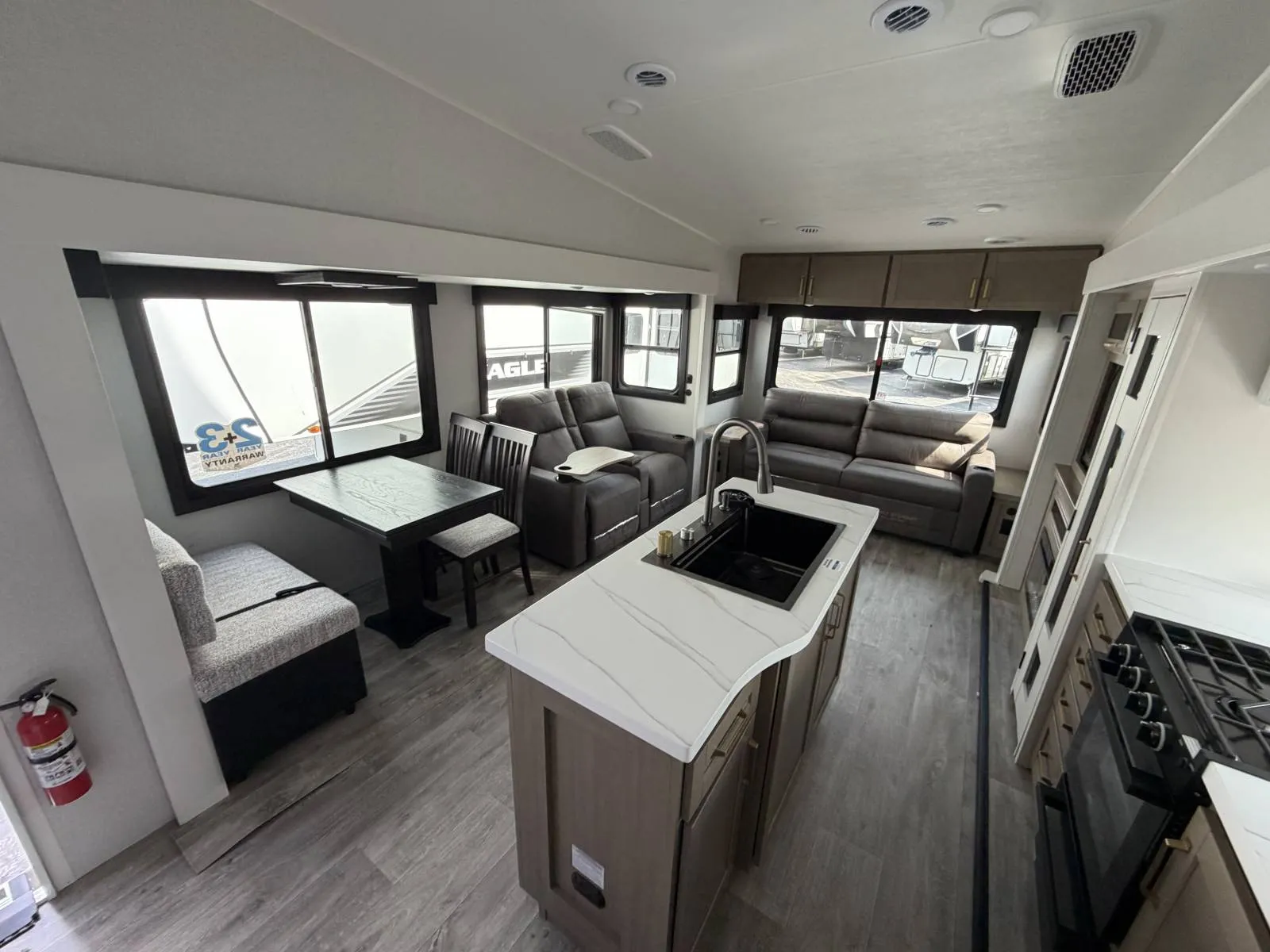 2026 Jayco EAGLE 29RLC - Photo 4