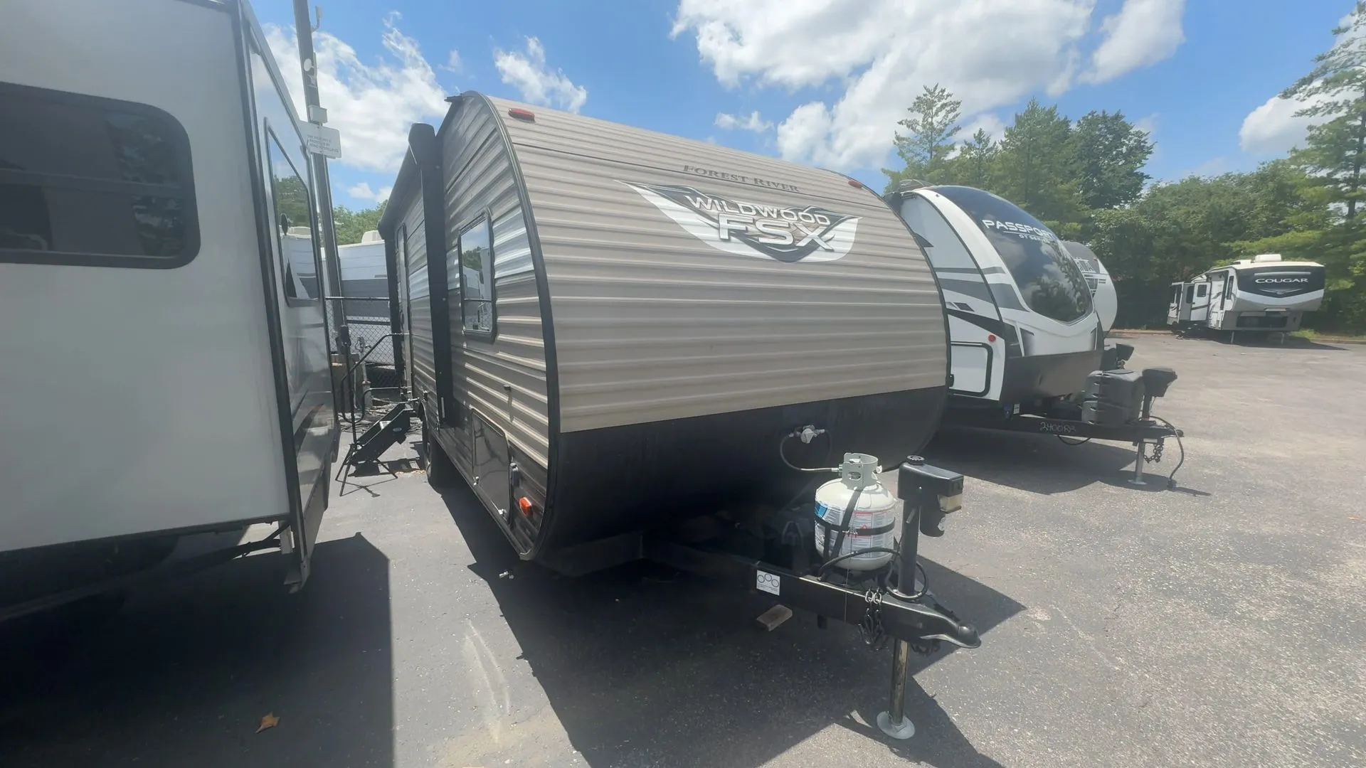 2018 Forest River Wildwood X-Lite FSX 200RK - Photo 2