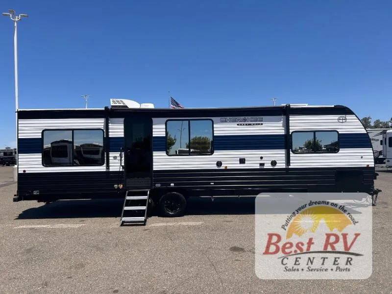 2026 Forest River Cherokee Grey Wolf 27LH - Photo 3