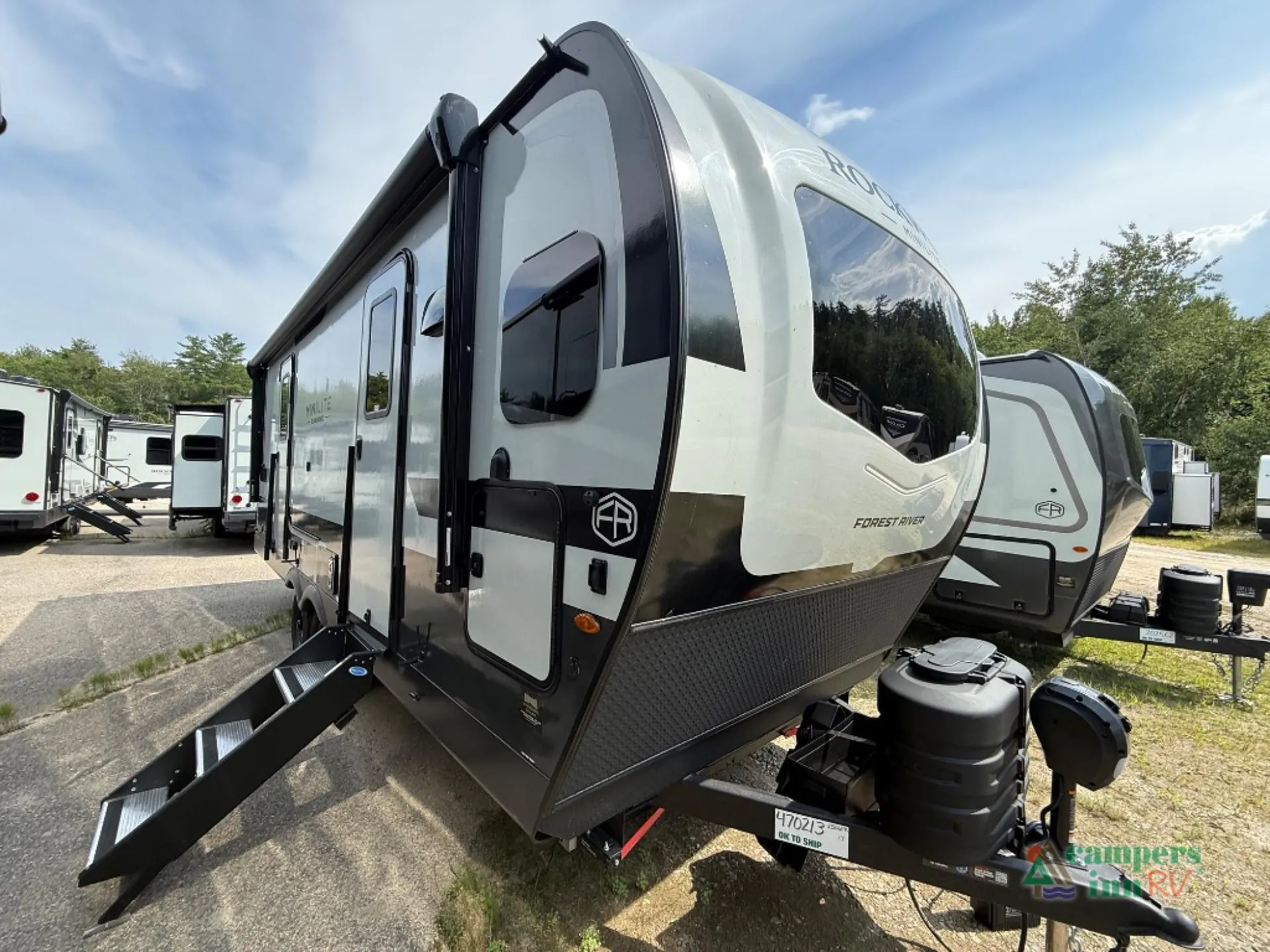 2027 Forest River Rockwood Mini Lite 2506FK