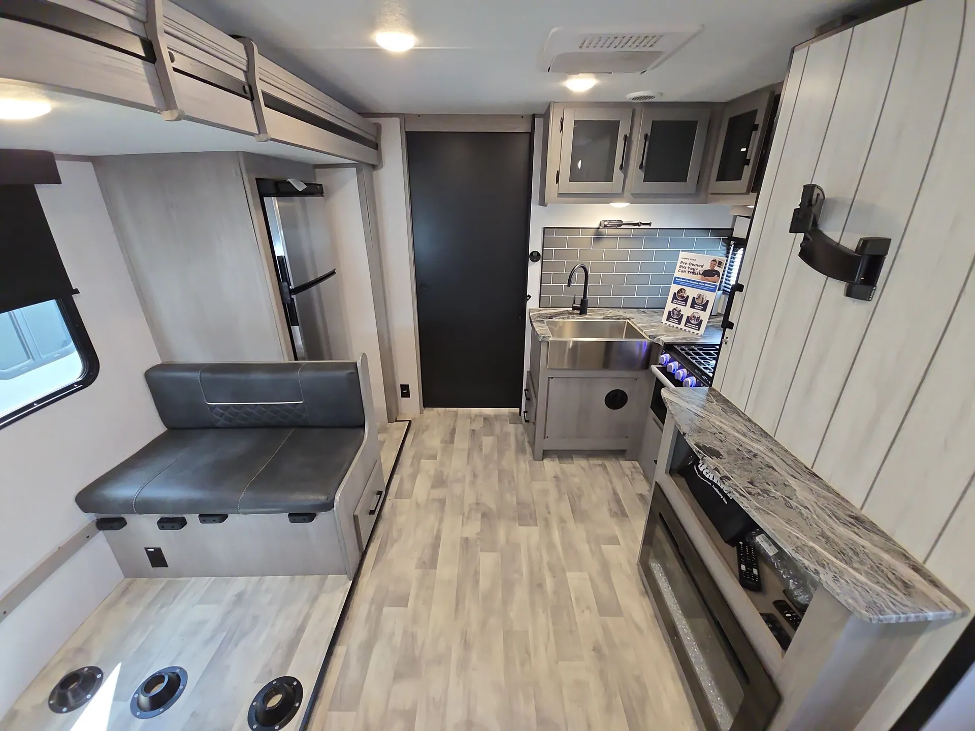 2023 Dutchmen Kodiak Ultra-Lite Ultra-Lite 250BHSL — living area main