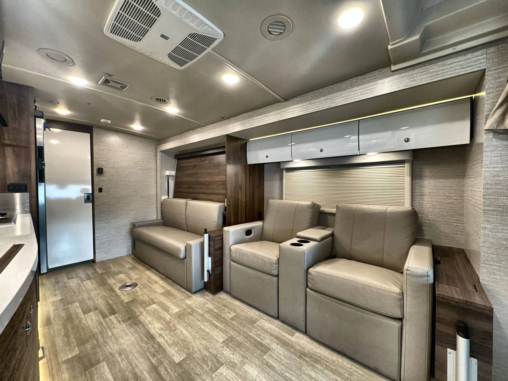 2022 Winnebago Navion 24D — living area main