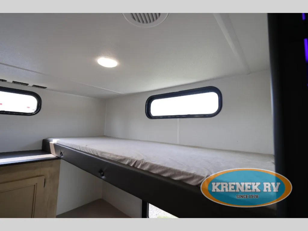2027 Forest River Cherokee Grey Wolf 29TE, Photos photo 53