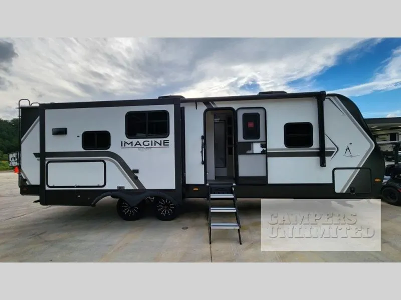 2026 Grand Design Imagine 2670MK - Photo 2