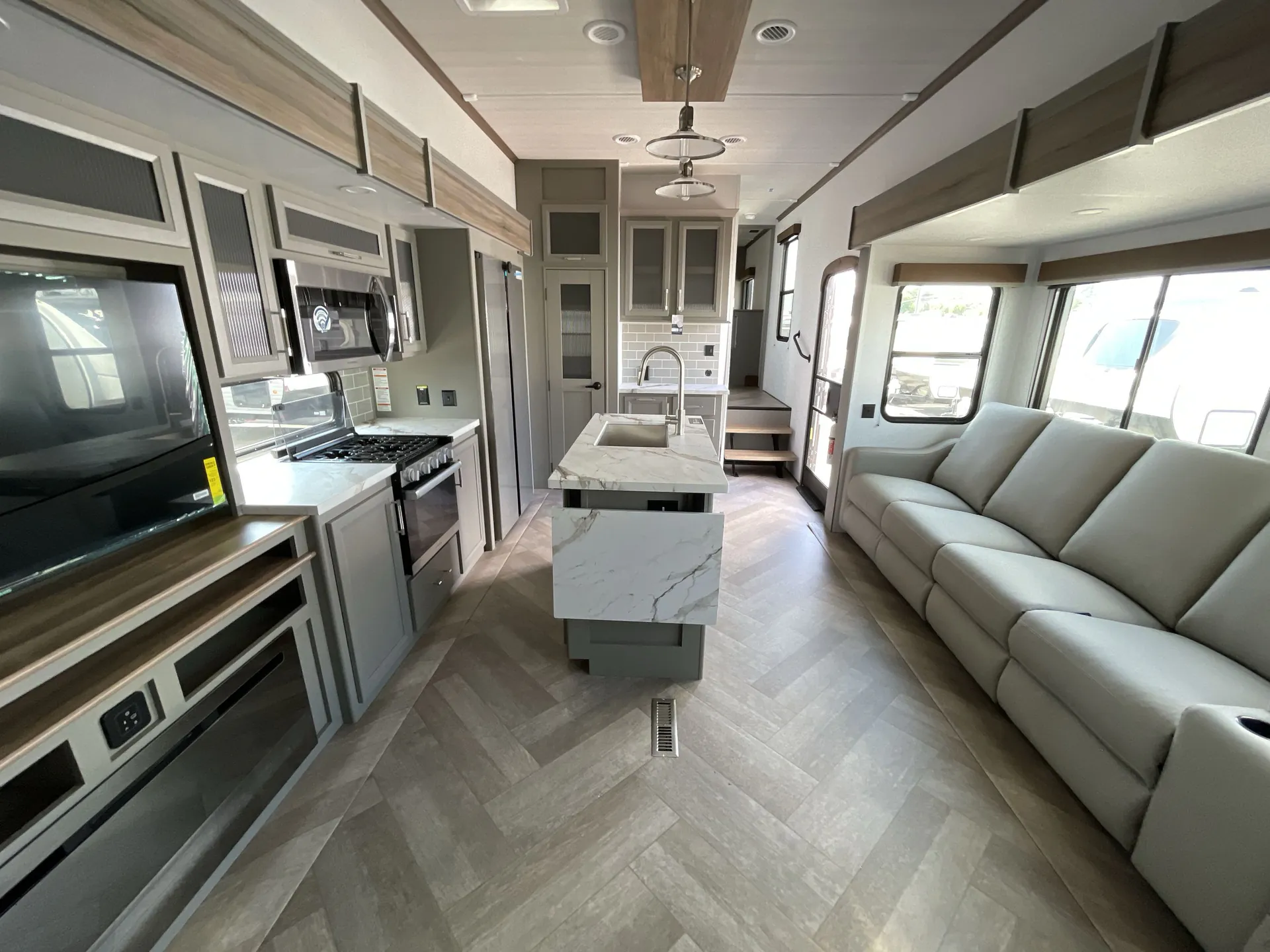 2026 Keystone Sprinter 3900DBL — living area main