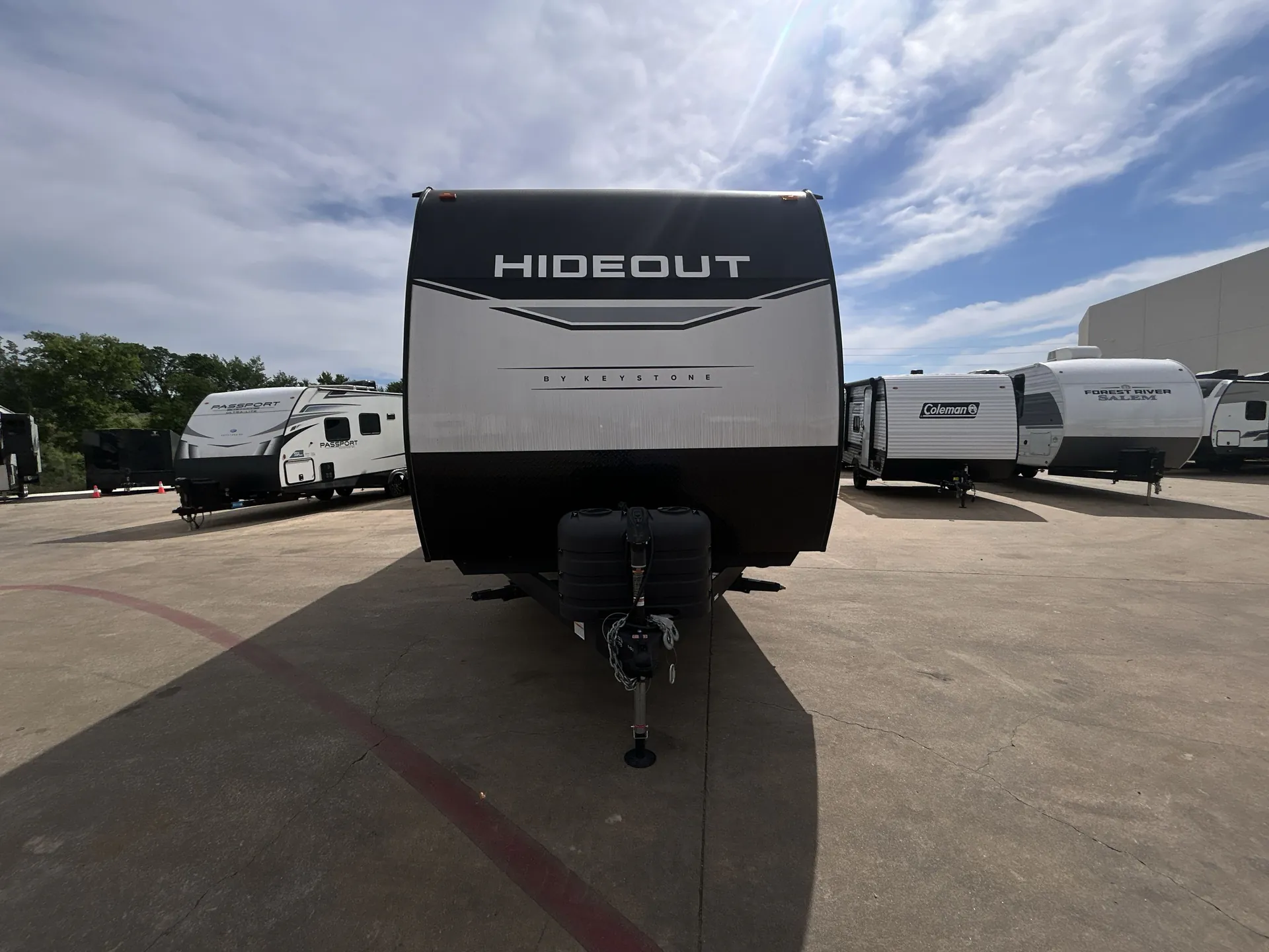 2025 Keystone Hideout 28RKD — front