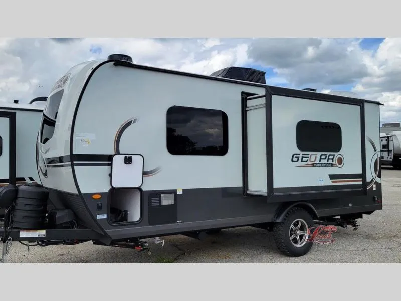 2025 Forest River Rockwood G20FBS - Photo 3