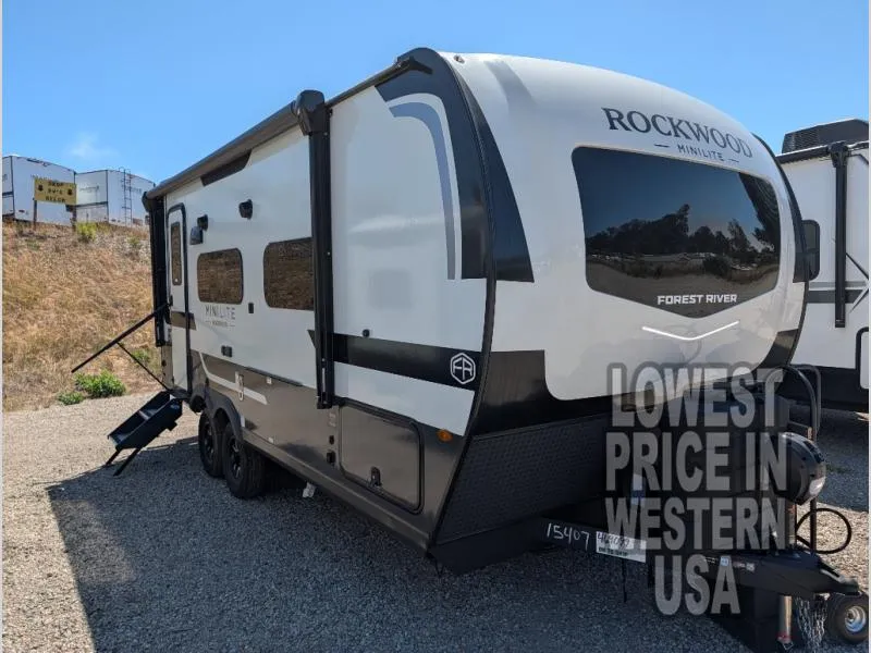 2026 Forest River Rockwood Mini Lite 2109S - Photo 3