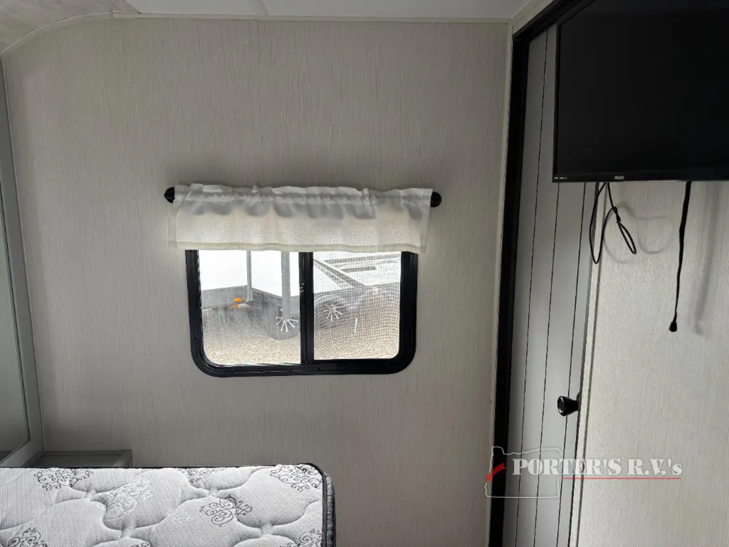 2022 Forest River Vibe 25RK, Photos photo 10