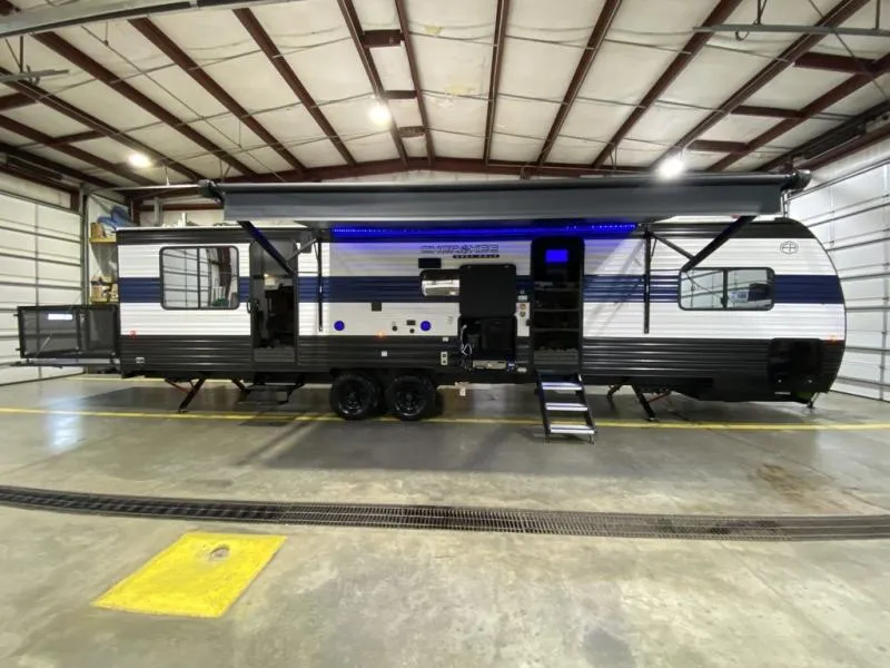 2026 Forest River Cherokee Grey Wolf 28RRT - Photo 2