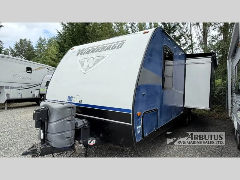 2016 Winnebago Minnie 2401RG - Photo 3