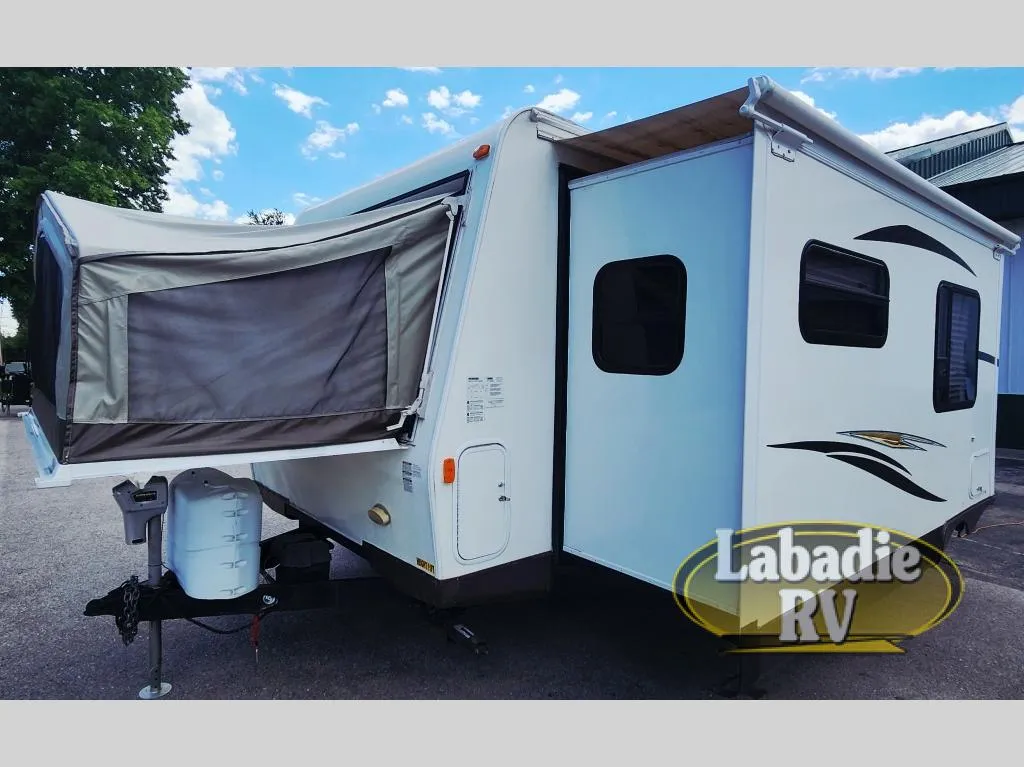 2015 Forest River RV Flagstaff Shamrock 23IKSS - Photo 2