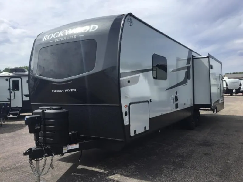 2026 Forest River Rockwood Ultra Lite 2906RL - Photo 3