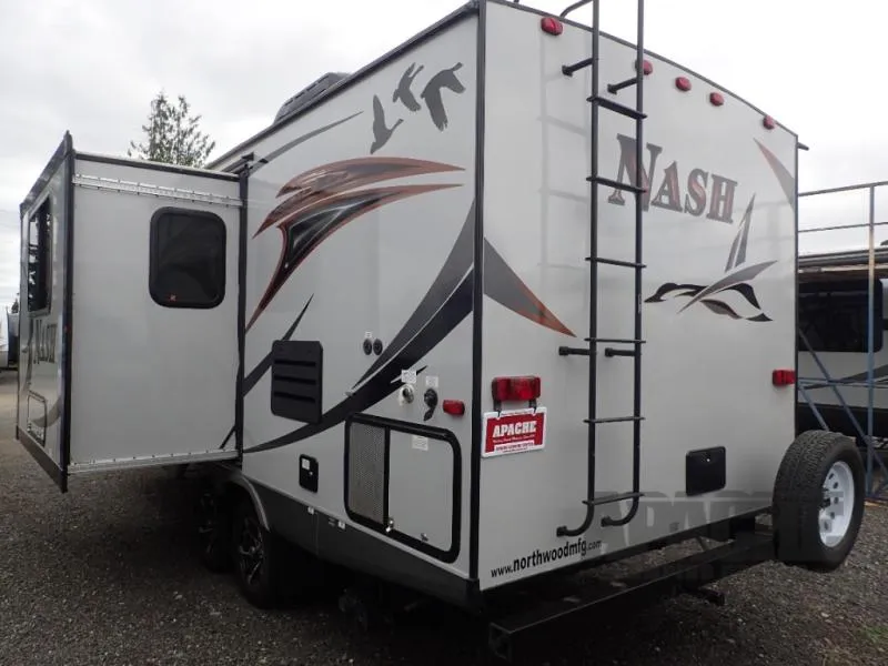 2015 Northwood Nash 23D - Photo 4