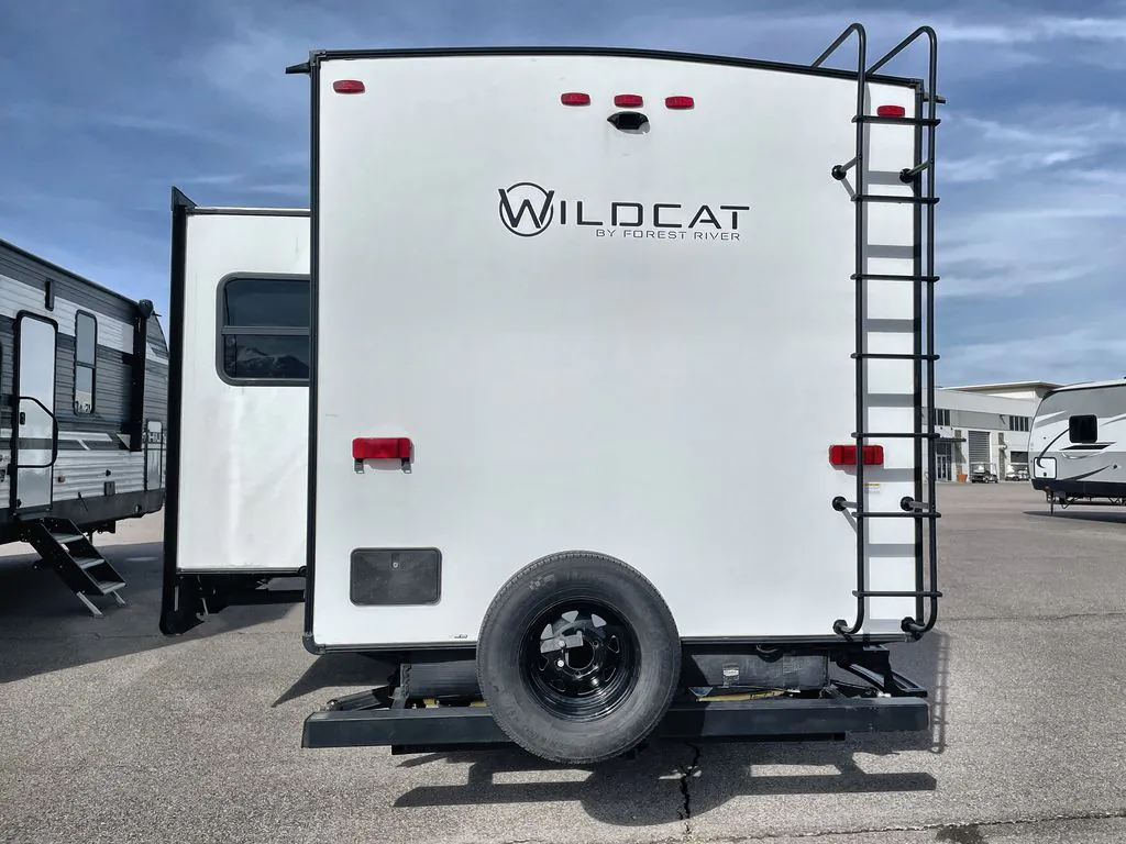 2022 Forest River Wildcat 276FKX - Photo 3