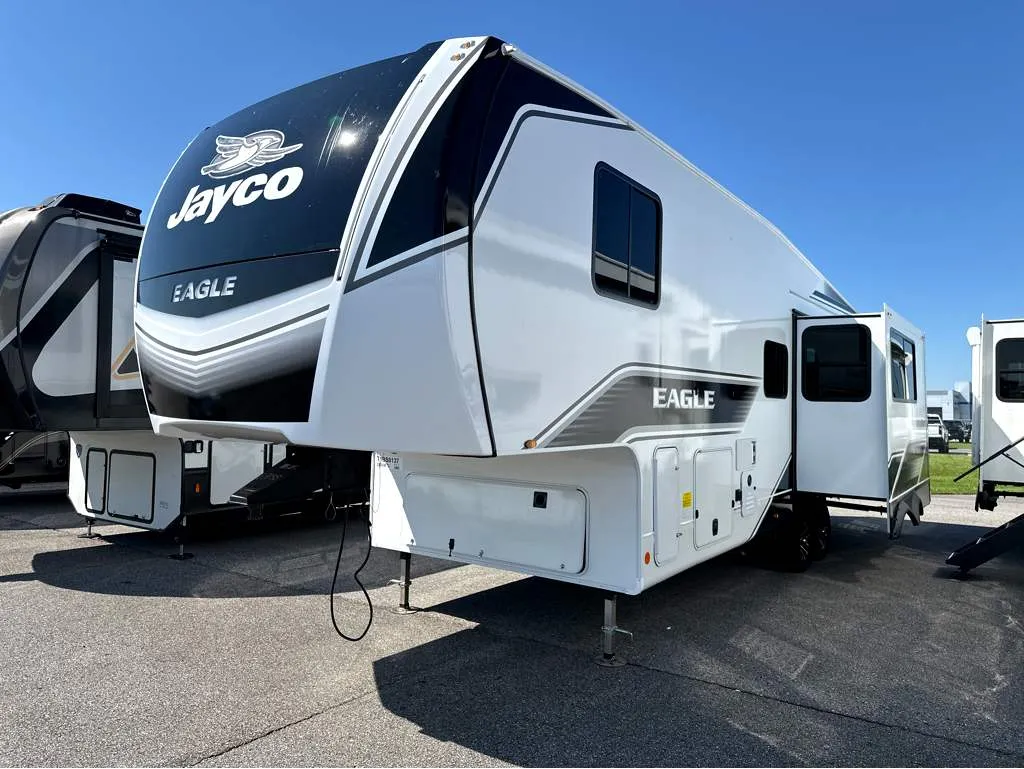 2026 Jayco Eagle HT 29DDB - Photo 4