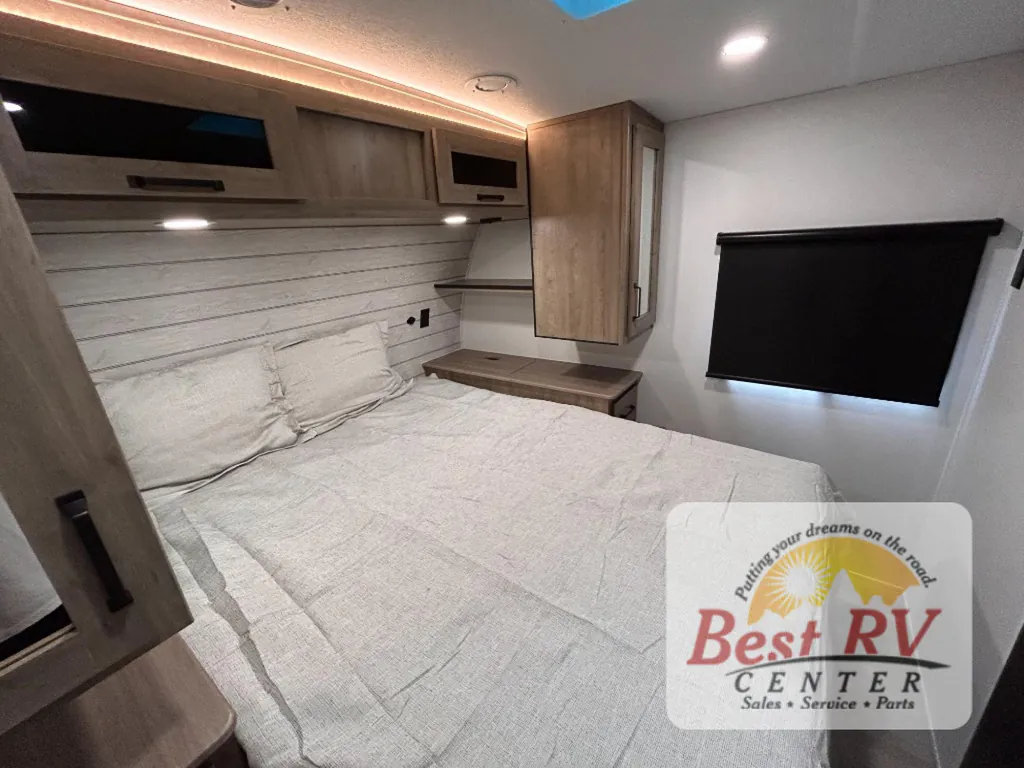 2026 Forest River Solaire 2580RBSS, Photos photo 48