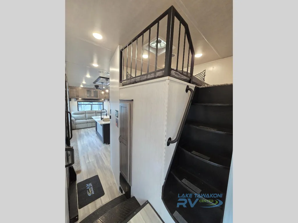 2022 Forest River Cedar Creek 377BH, Photos photo 17