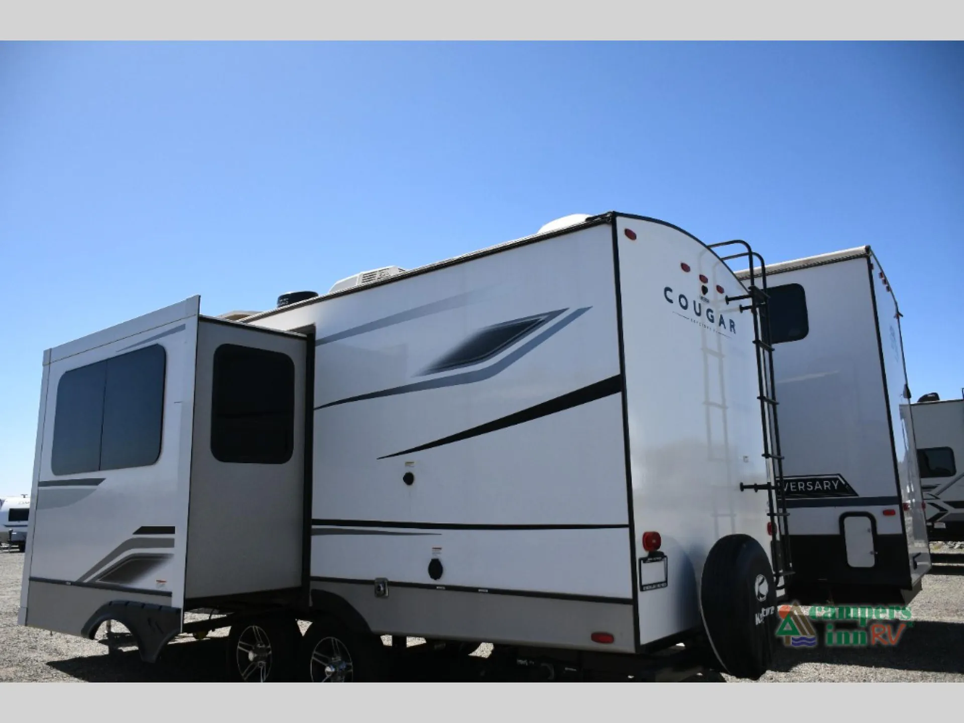 2023 Keystone Cougar Half-Ton 22RBSWE - Photo 4