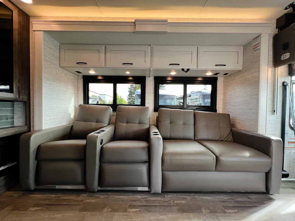 2025 Entegra Coach Vision XL 36C, Photos photo 7