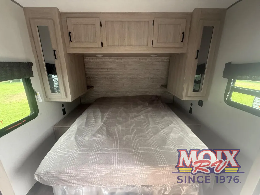 2026 Coachmen Catalina Legacy Edition 273DBHCK, Photos photo 26