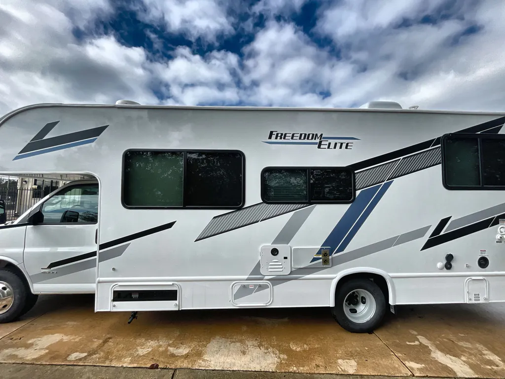 2026 Thor Motor Coach Freedom Elite 28HZ, Photos photo 38