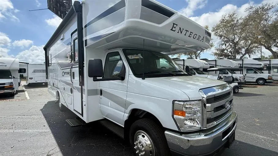 2026 Entegra Coach Odyssey 25R - Photo 2