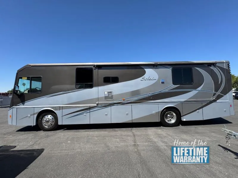 2016 Itasca Solei 36G - Photo 4