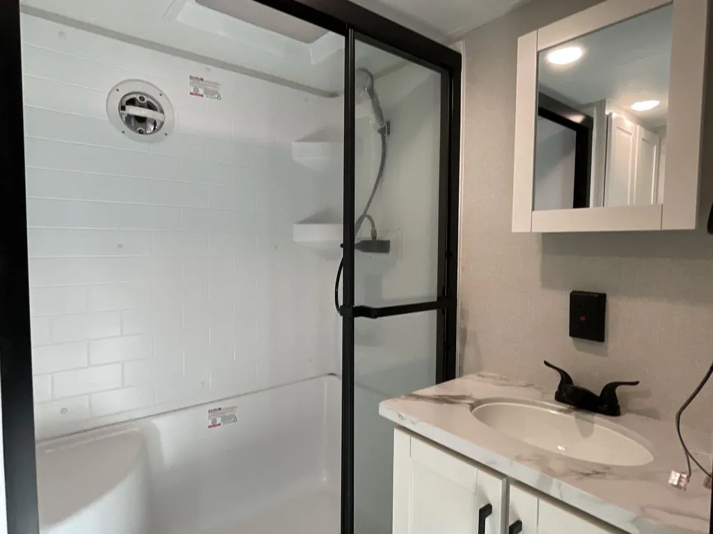 2026 Jayco Jay Flight Bungalow 404LOFT DS, Photos photo 31