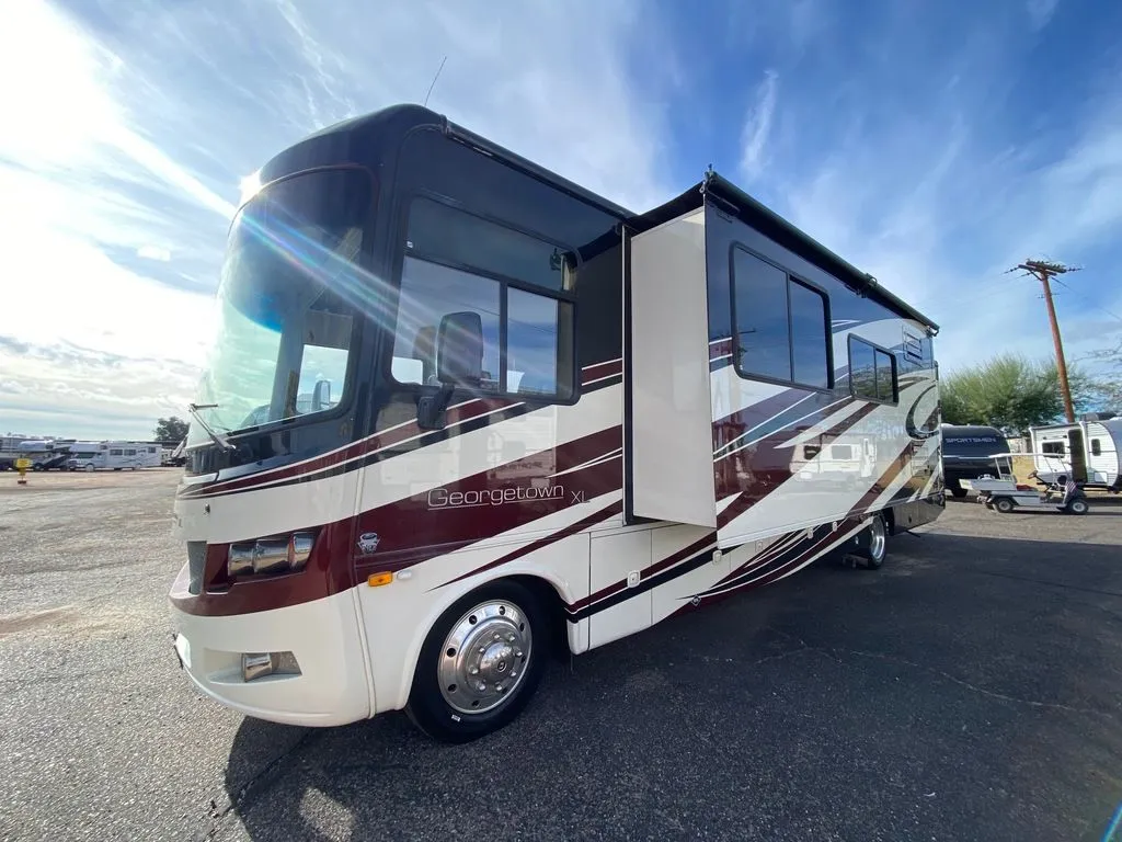 2013 Forest River Georgetown 360DS - Photo 3
