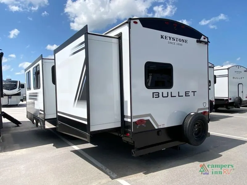 2026 Keystone Bullet 330BKQ - Photo 4