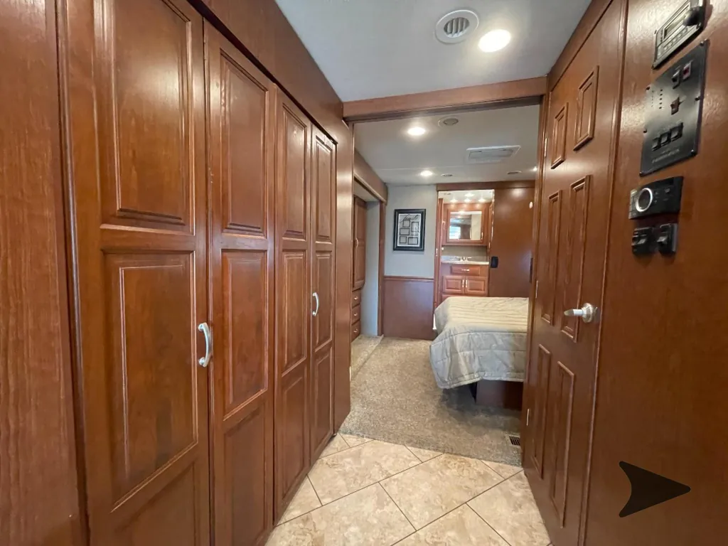 2016 Forest River Berkshire 38A, Photos photo 27