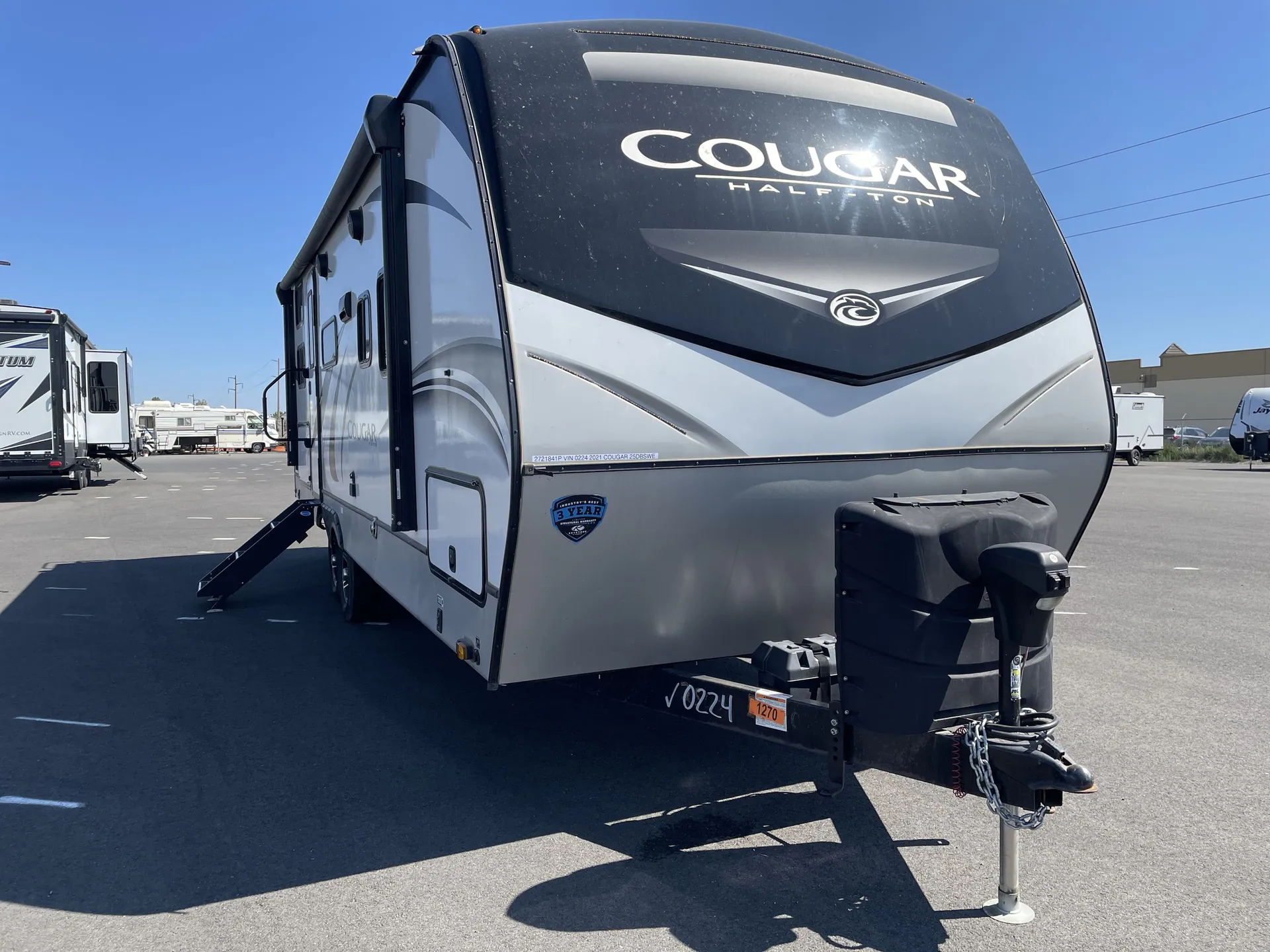 2021 Keystone Cougar Half-Ton 25DBSWE - Photo 2