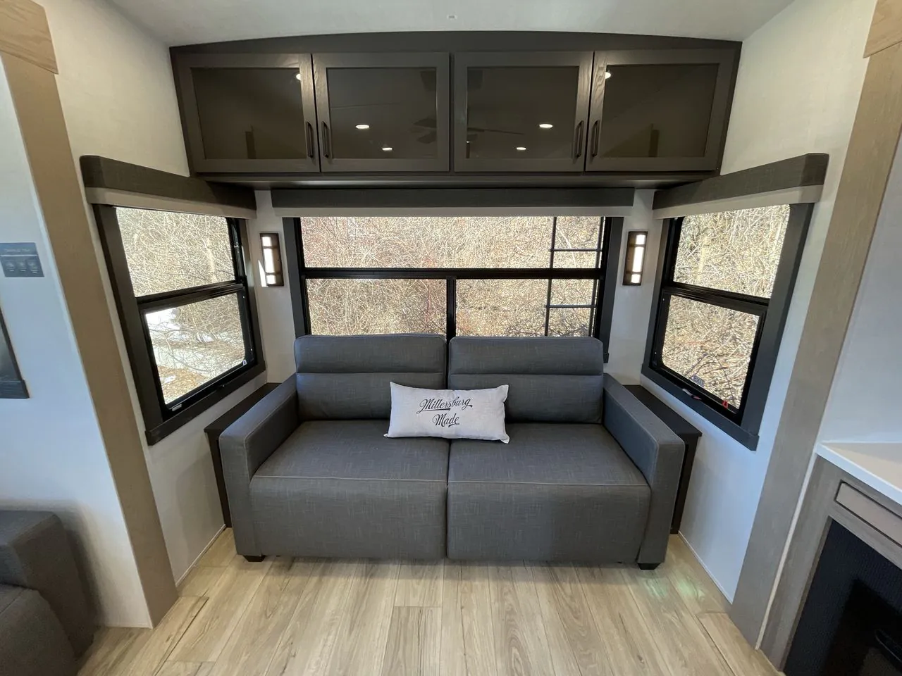 2026 Forest River Rockwood Signature 401SFB - Photo 4
