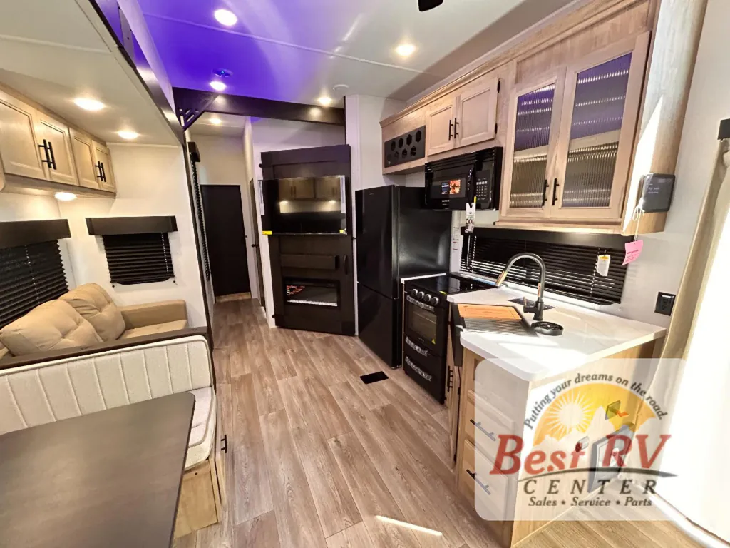2027 Forest River Cherokee Timberwolf 39DC, Photos photo 20