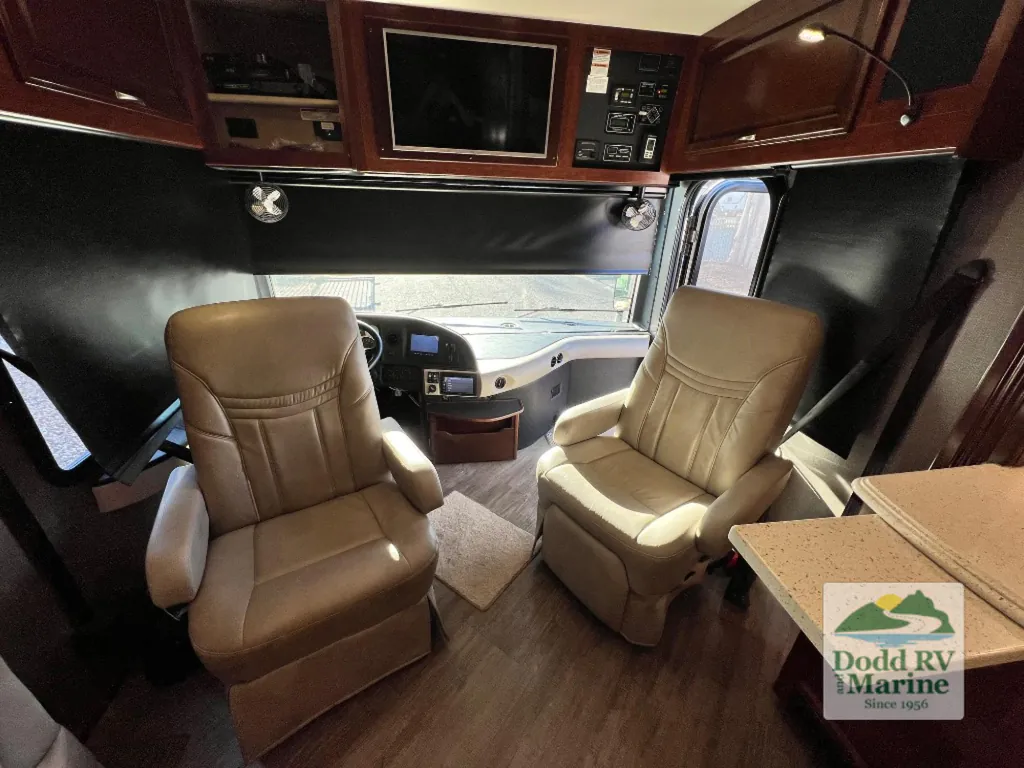 2019 Fleetwood Pace Arrow LXE 38K, Photos photo 16