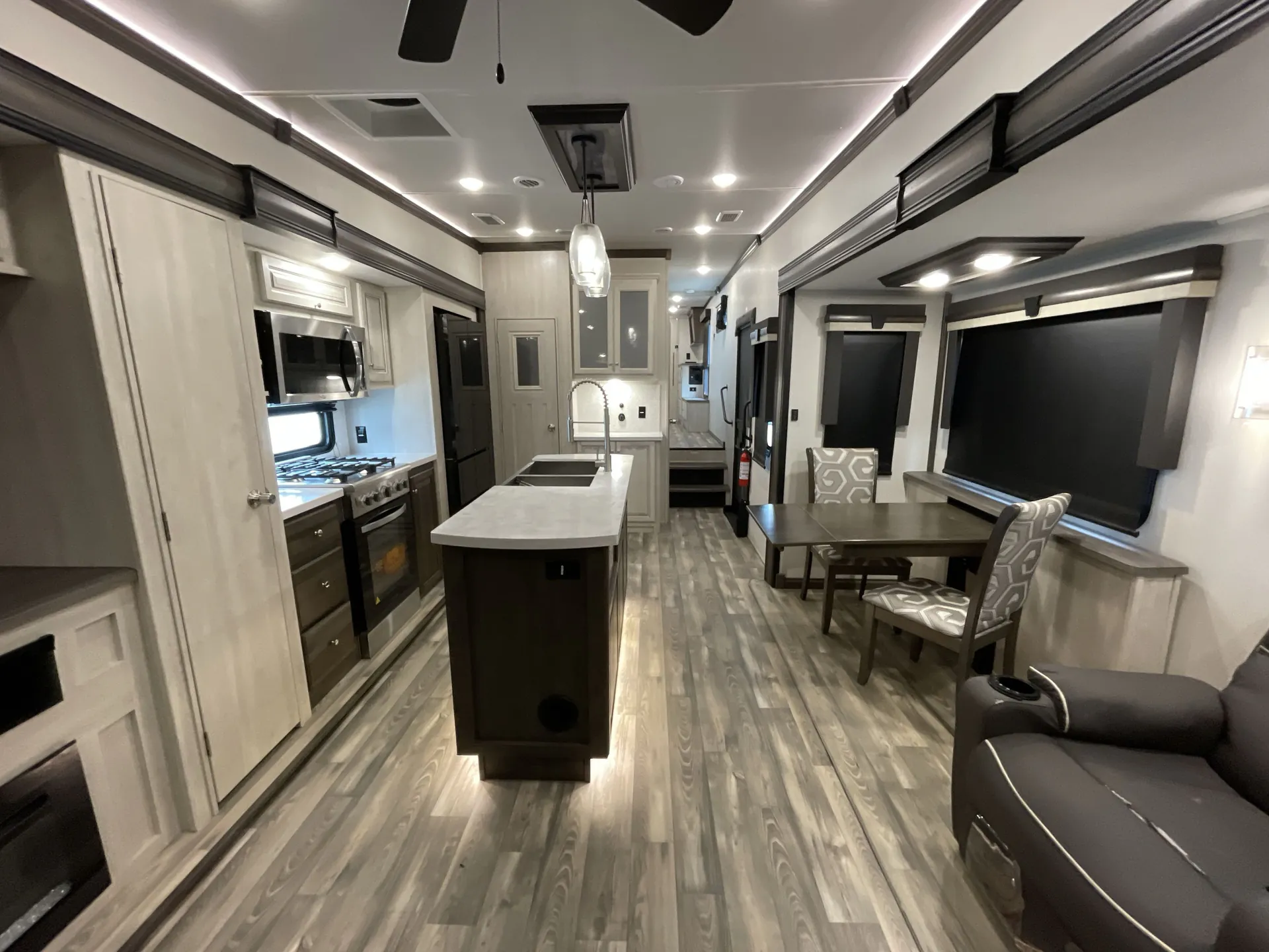 2022 Forest River Cardinal Luxury 360RLX — living area main