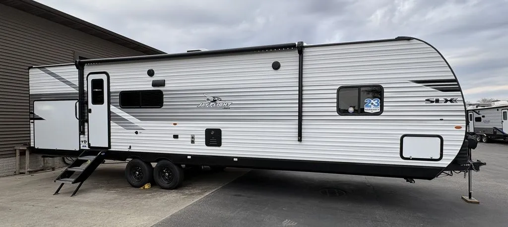2026 Jayco Jay Flight 295TBS - Photo 3