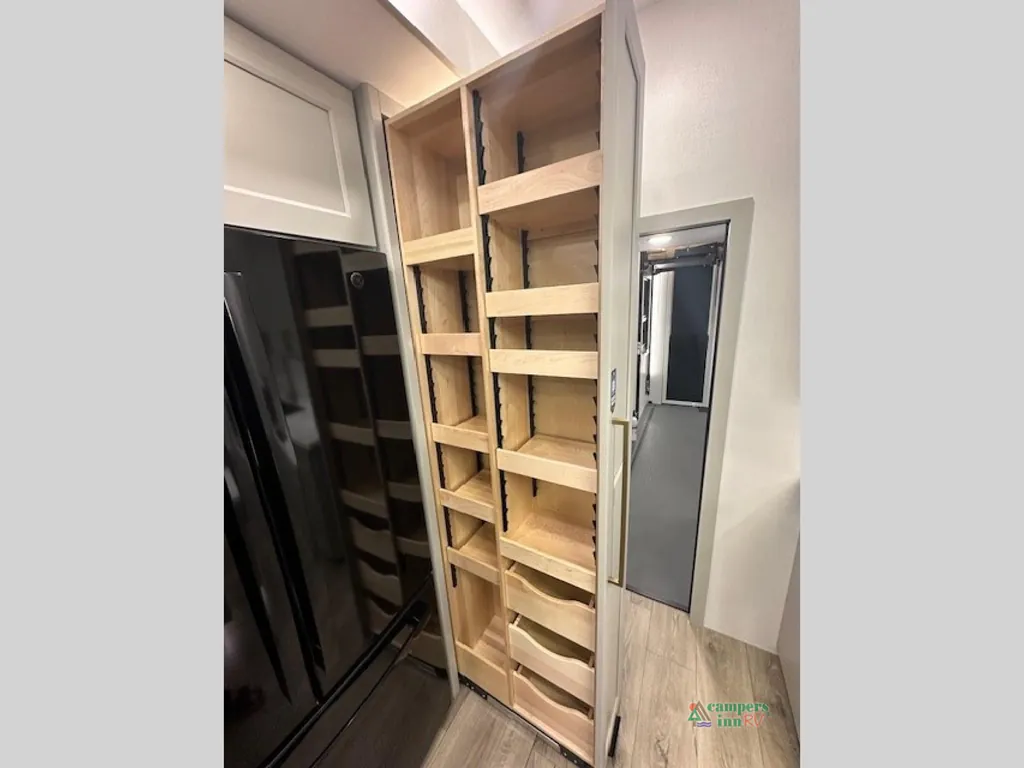 2026 Brinkley Model G 3970, Photos photo 25