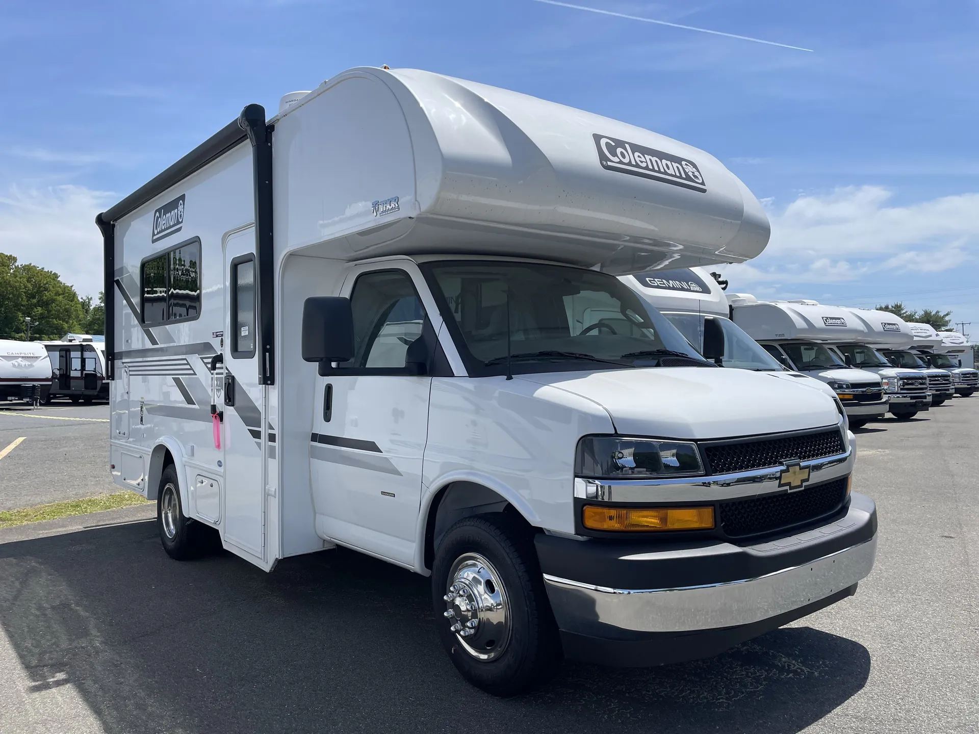 2026 Thor Motor Coach Coleman 19CX - Photo 2