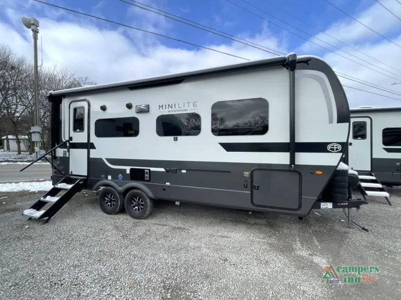 2026 Forest River Rockwood Mini Lite 2205S - Photo 2